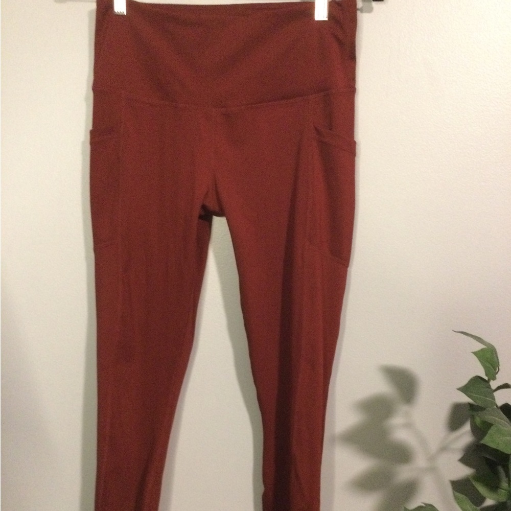Red leggings, Medium. Never worn.